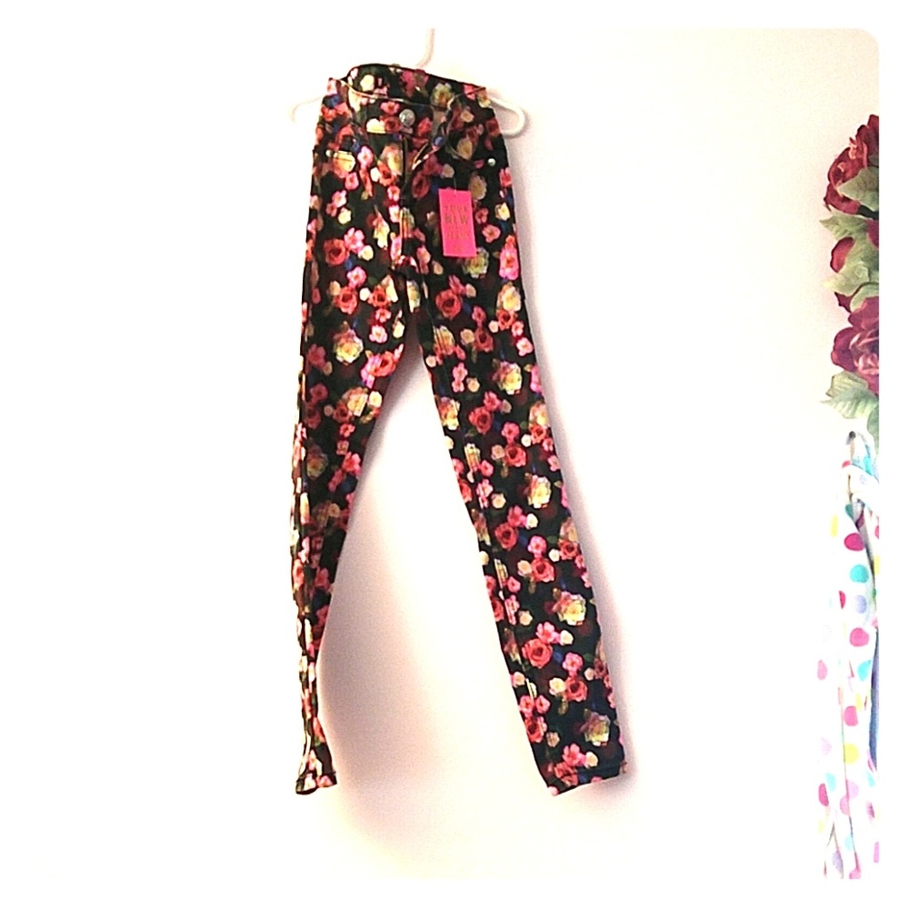 Slim fit childrens skinny jeans with flower print
